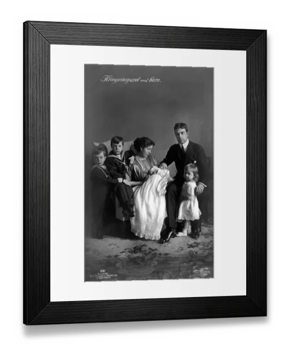 Framed Print : Sweden's Royal Family in 1912 Framed Print : Sweden's Royal Family in 1912