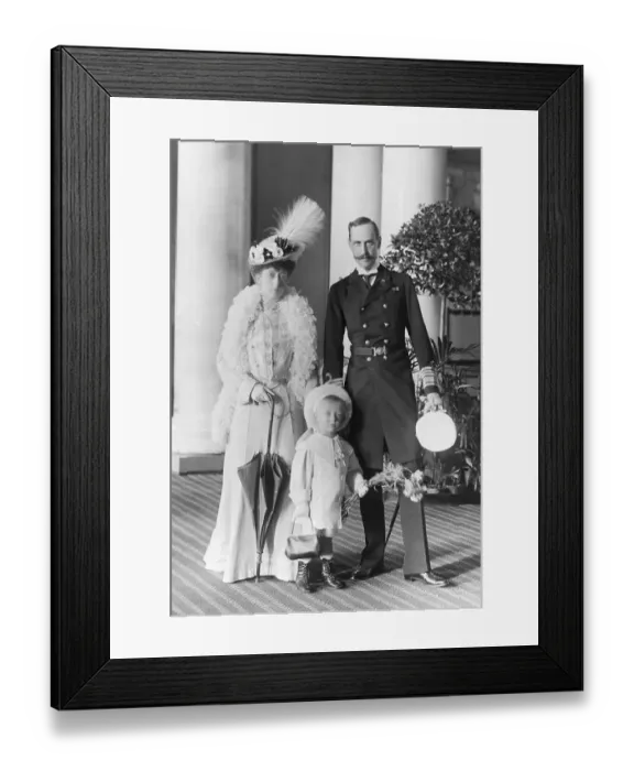 Framed Print : Norway's King Haakon and Family