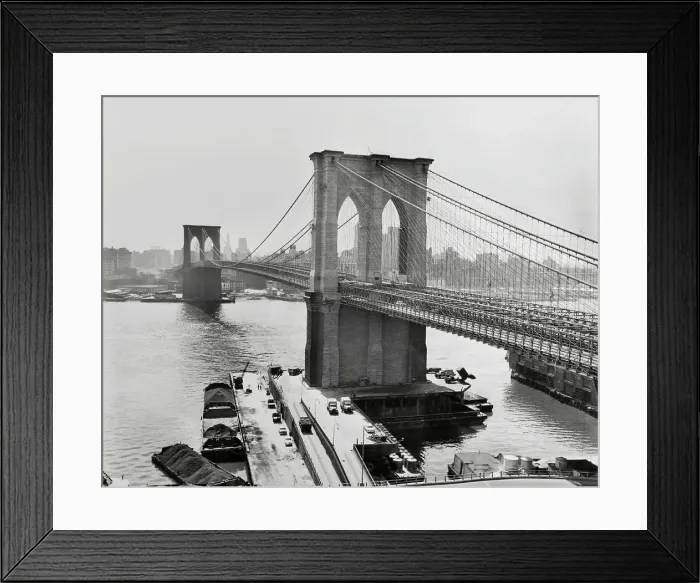Framed Print : View of the Brooklyn Bridge Framed Print : View of the Brooklyn Bridge