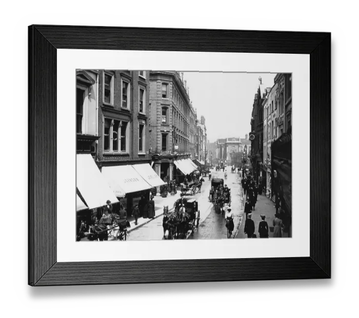 Framed Print : Street View Of Grafton Street, Dublin Framed Print : Street View Of Grafton Street, Dublin