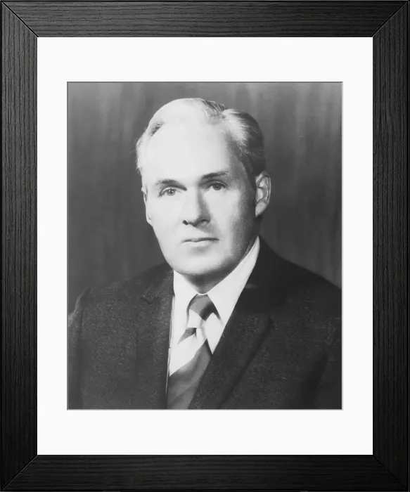 Framed Print : Motorola CEO Robert W. Galvin Framed Print : Motorola CEO Robert W. Galvin