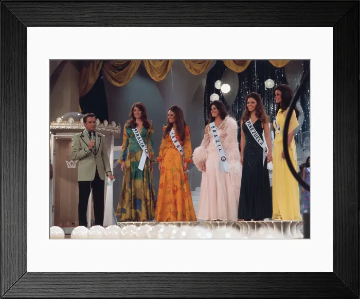 Framed Print : Bob Barker Announcing the Winner