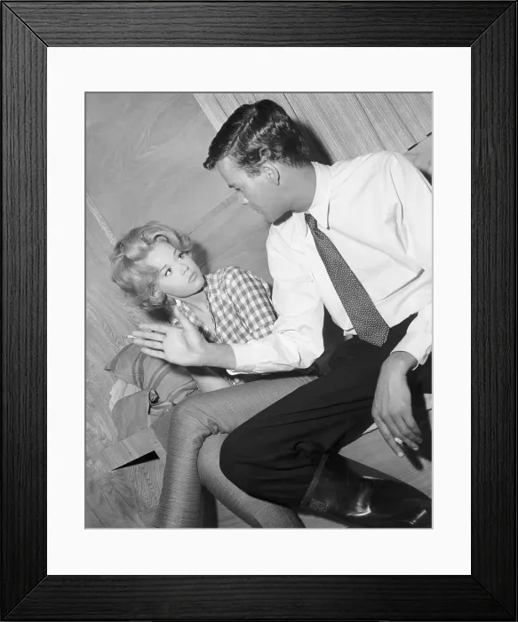 Framed Print : Portrait of Jane Fonda and Jim Hutton Framed Print : Portrait of Jane Fonda and Jim Hutton