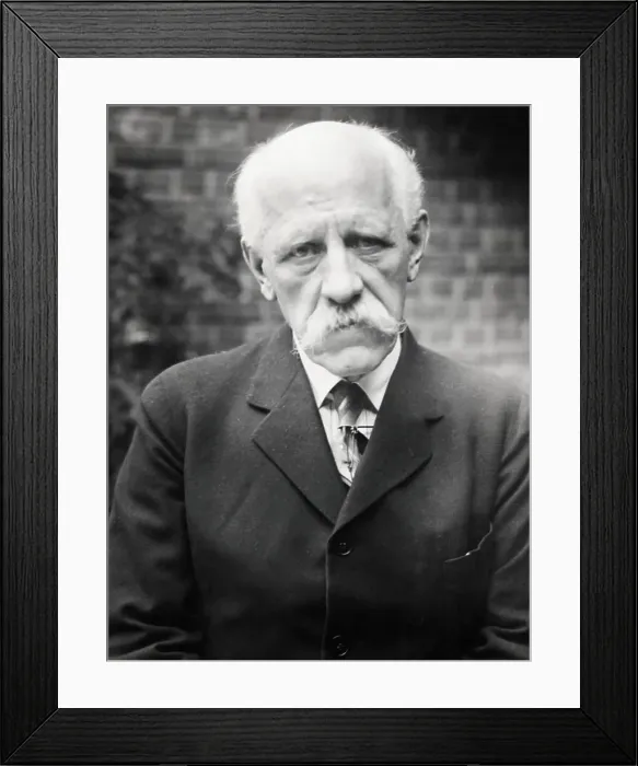 Framed Print : Portrait of Norwegian Explorer Fridtjof Nansen Framed Print : Portrait of Norwegian Explorer Fridtjof Nansen