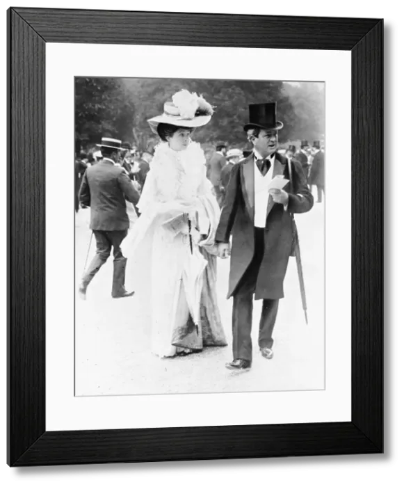 Framed Print : W.K. Vanderbilt with Daughter Consuelo Framed Print : W.K. Vanderbilt with Daughter Consuelo