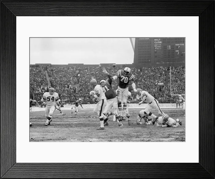Framed Print : Indiana Colts Bubba Smith In Action Framed Print : Indiana Colts Bubba Smith In Action
