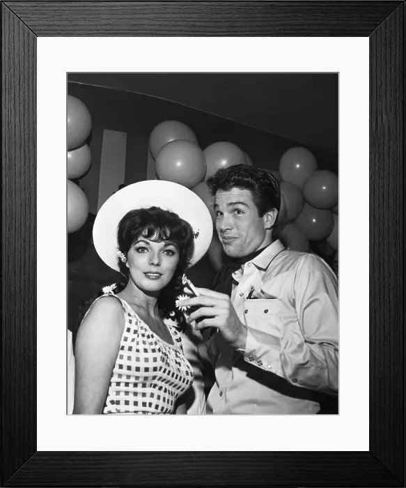 Framed Print : Actor Warren Beatty With Actress Joan Collins Framed Print : Actor Warren Beatty With Actress Joan Collins