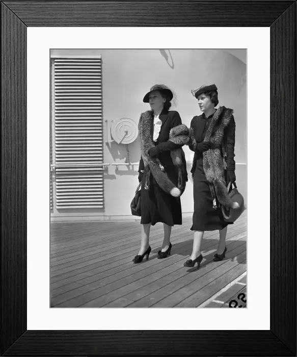 Framed Print : Gloria Morgan Vanderbilt and Thelma Furness Framed Print : Gloria Morgan Vanderbilt and Thelma Furness