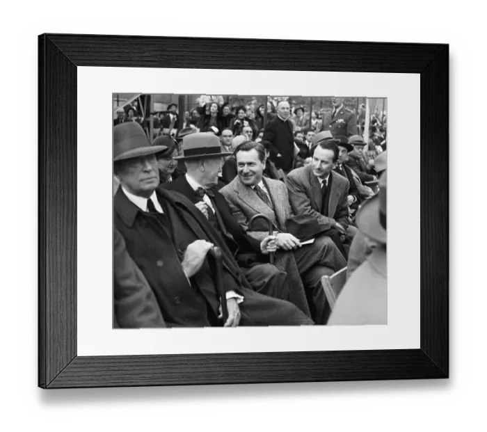 Framed Print : Nelson and Lawrence Rockefeller at UN Dedication Framed Print : Nelson and Lawrence Rockefeller at UN Dedication