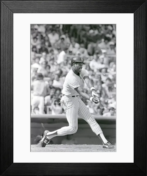 Framed Print : Dave Winfield In Middle Of A Bat Swing Framed Print : Dave Winfield In Middle Of A Bat Swing
