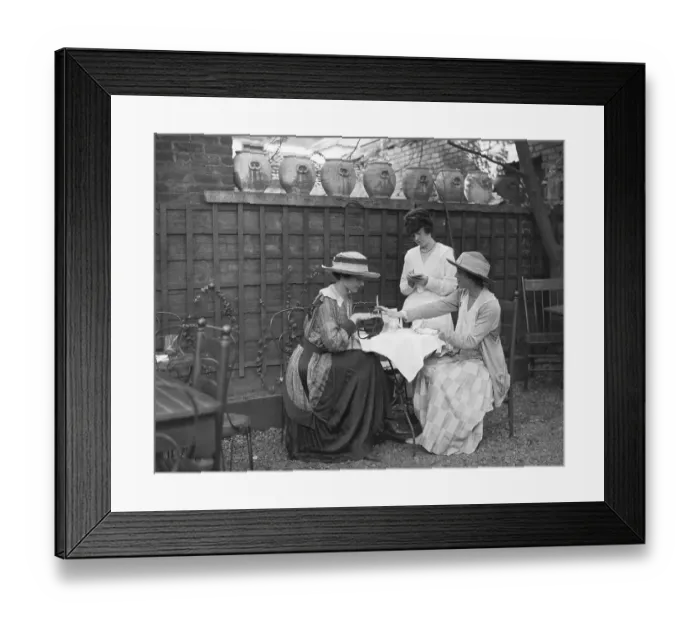 Framed Print : Women Order Fr Waitress Turn Of Century Framed Print : Women Order Fr Waitress Turn Of Century