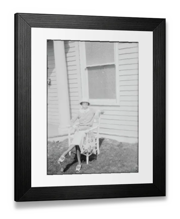 Framed Print : Portrait of a Socialite Woman Framed Print : Portrait of a Socialite Woman