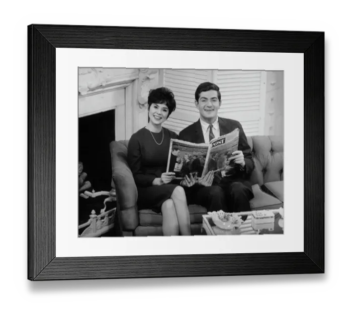 Framed Print : Sharing The Post Framed Print : Sharing The Post
