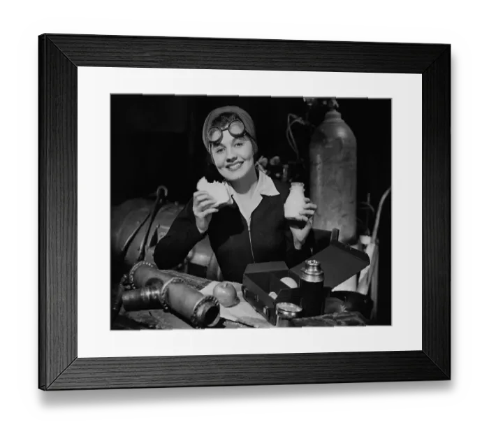 Framed Print : Working Lunch