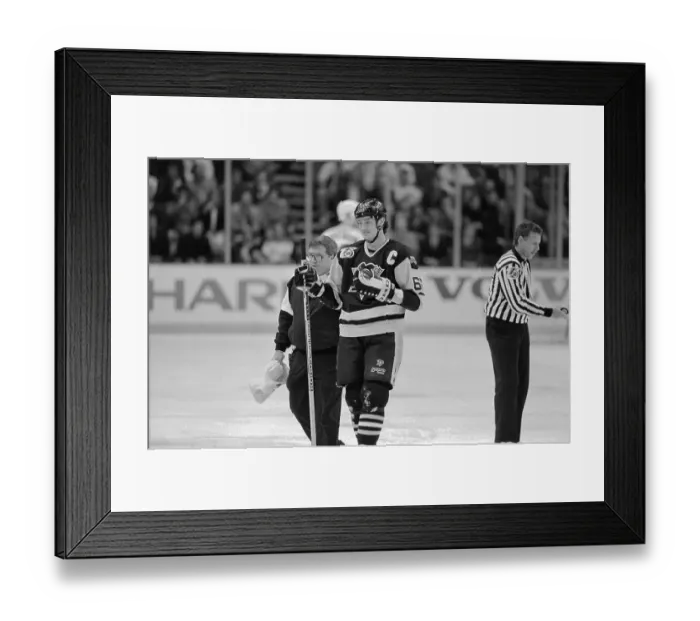 Framed Print : Mario Lemieux Leaving Hockey Court with His Trainer Framed Print : Mario Lemieux Leaving Hockey Court with His Trainer