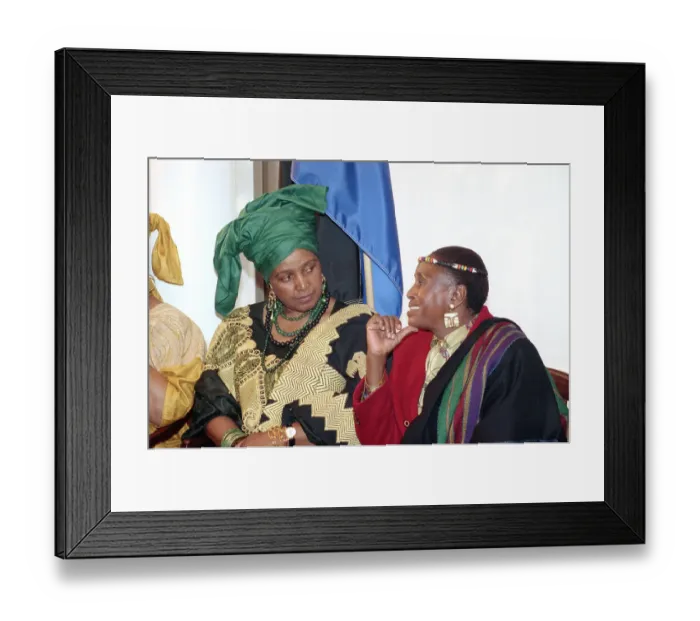 Framed Print : Winnie Mandela Talking to Miriam Makeba Framed Print : Winnie Mandela Talking to Miriam Makeba