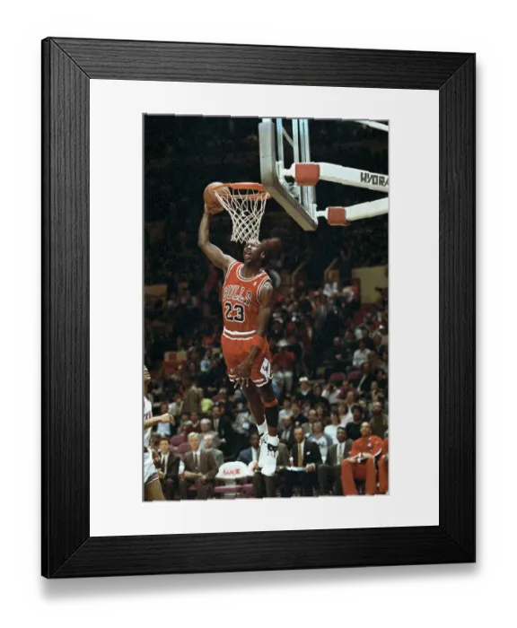 Framed Print : Michael Jordan Slam Dunking Framed Print : Michael Jordan Slam Dunking