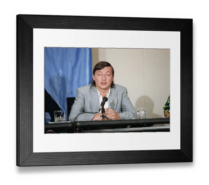 Framed Print : Anatoly Karpov During Press Conference Framed Print : Anatoly Karpov During Press Conference