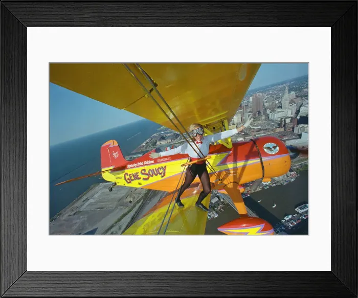 Framed Print : Wingwalker Teresa Stokes in Flight Framed Print : Wingwalker Teresa Stokes in Flight