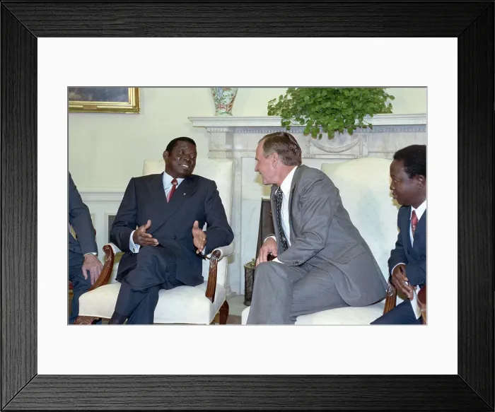 Framed Print : George Bush and President Gnassingbe Conversing Framed Print : George Bush and President Gnassingbe Conversing