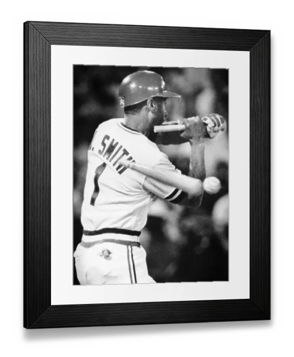 Framed Print : Ozzie Smith with Broken Bat On Swing Framed Print : Ozzie Smith with Broken Bat On Swing