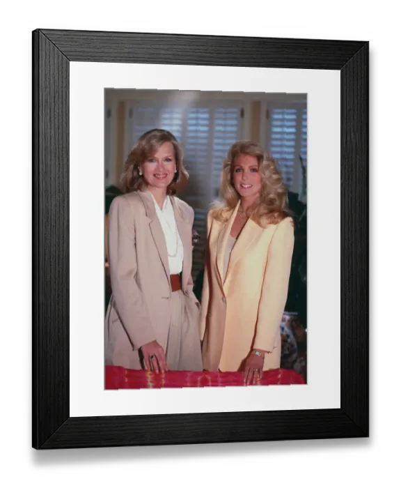 Framed Print : Diane Sawyer and Marla Maples Posing Together Framed Print : Diane Sawyer and Marla Maples Posing Together