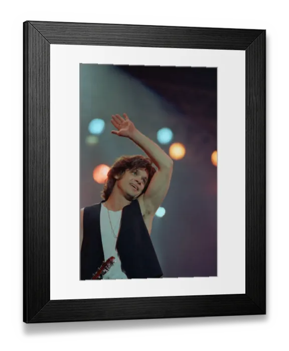 Framed Print : John Mellencamp Waving to Audience Framed Print : John Mellencamp Waving to Audience