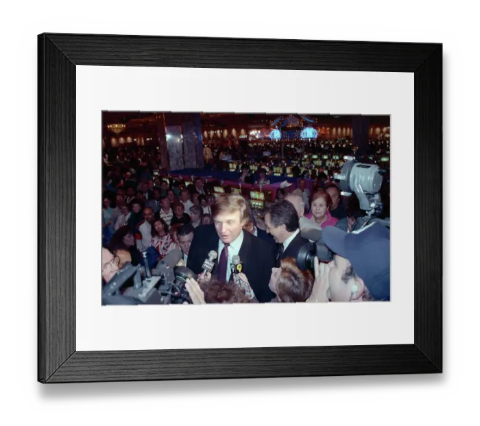 Framed Print : Donald Trump Discussing Taj Mahal Framed Print : Donald Trump Discussing Taj Mahal