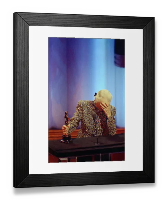 Framed Print : Jessica Tandy Looking at Oscar Award Framed Print : Jessica Tandy Looking at Oscar Award