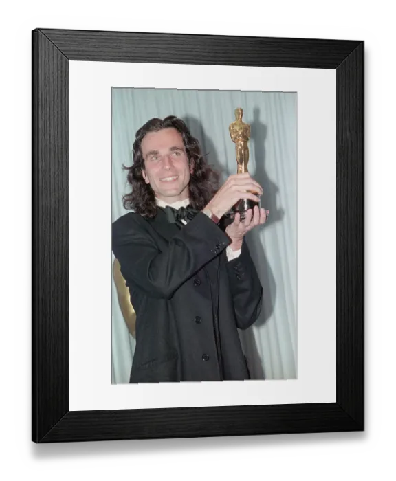 Framed Print : Actor Daniel Day Lewis Posing with His Oscar Framed Print : Actor Daniel Day Lewis Posing with His Oscar
