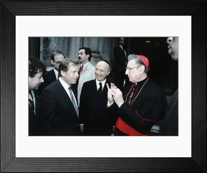 Framed Print : Vaclav Havel Greets Cardinal O'Connor Framed Print : Vaclav Havel Greets Cardinal O'Connor