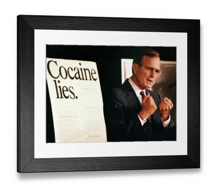 Framed Print : George Bush Speaking with Clenched Fists Framed Print : George Bush Speaking with Clenched Fists