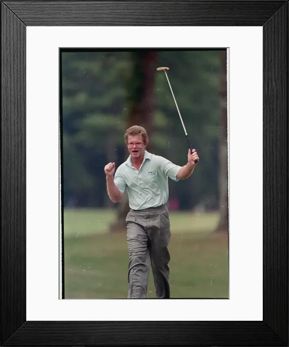 Framed Print : Tom Kite Reacting After Making Shot