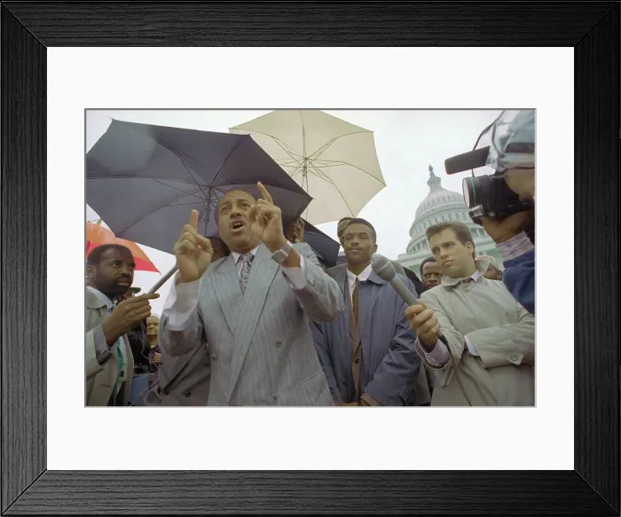 Framed Print : Judge Hastings Addressing Crowd of People Framed Print : Judge Hastings Addressing Crowd of People