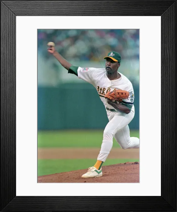 Framed Print : Dave Stewart Pitching Framed Print : Dave Stewart Pitching