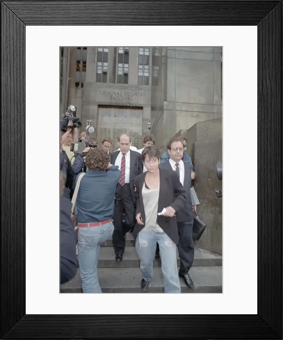 Framed Print : Vanessa Vadim Leaving Court with Her Lawyer Framed Print : Vanessa Vadim Leaving Court with Her Lawyer