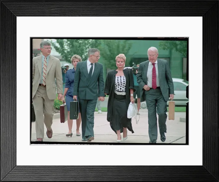 Framed Print : Jim Bakker and Wife Arriving at Courthouse Framed Print : Jim Bakker and Wife Arriving at Courthouse
