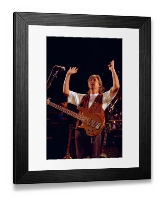 Framed Print : Singer Paul McCartney Framed Print : Singer Paul McCartney