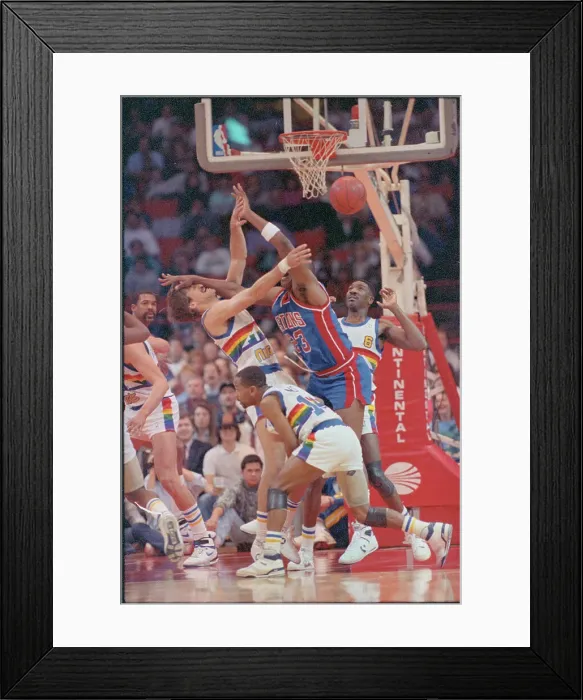Framed Print : Mark Aguirre Hitting Bill Hanzlik in Nose