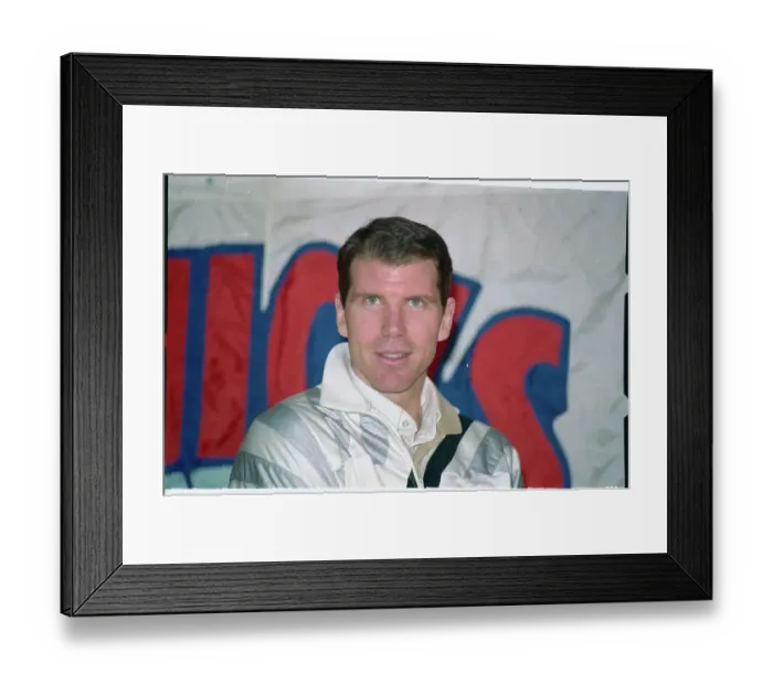 Framed Print : Portrait of Kiki Vandeweghe as Forward in His Knicks Uniform Framed Print : Portrait of Kiki Vandeweghe as Forward in His Knicks Uniform
