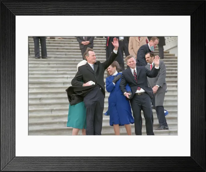 Framed Print : George Bush and Dan Quayle Waving Framed Print : George Bush and Dan Quayle Waving