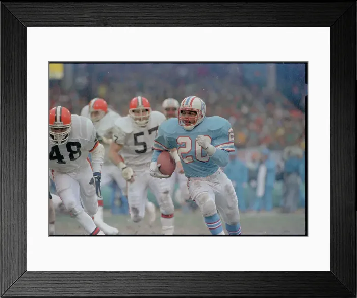 Framed Print : Allen Pinkett Running Ball Into End Zone Framed Print : Allen Pinkett Running Ball Into End Zone