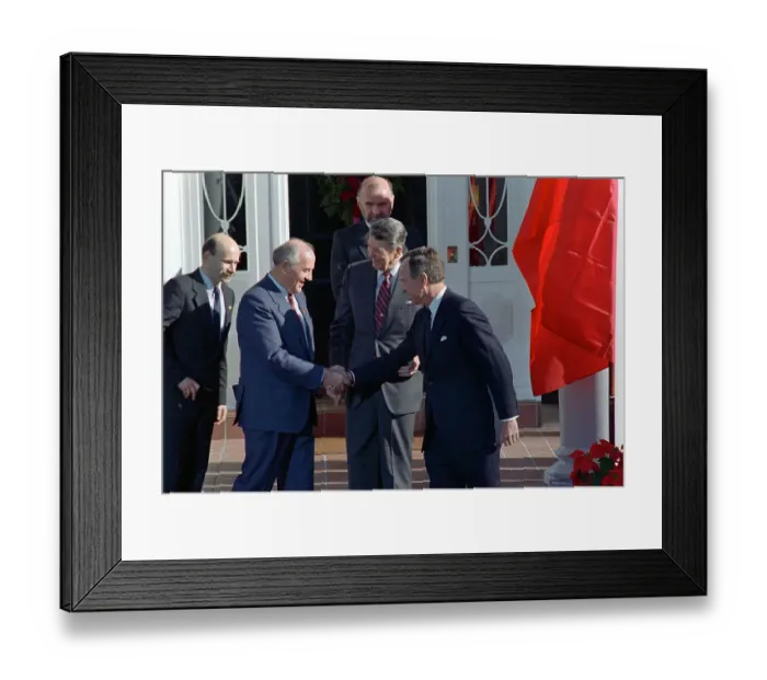 Framed Print : George Bush and Mikhail Gorbachev Shaking Hands Framed Print : George Bush and Mikhail Gorbachev Shaking Hands