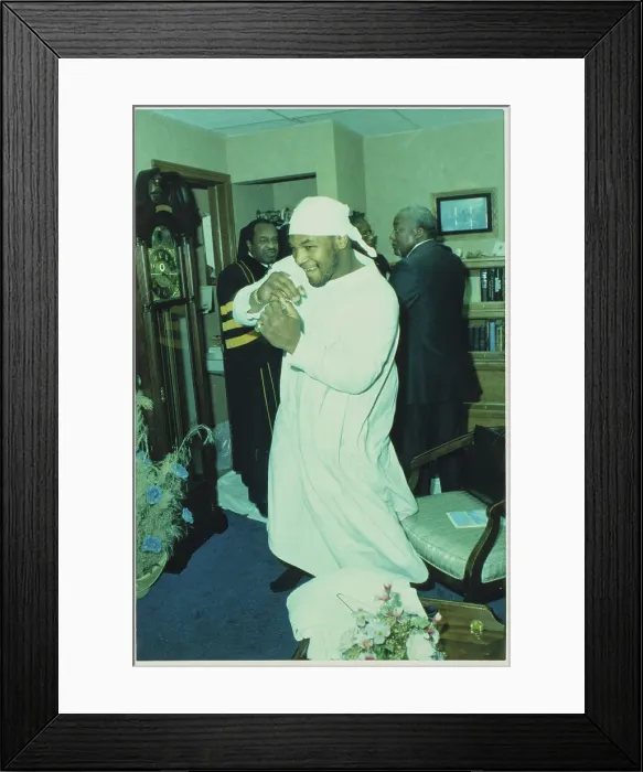 Framed Print : Mike Tyson Shadow Boxing Framed Print : Mike Tyson Shadow Boxing