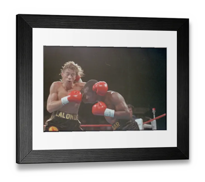 Framed Print : Sugar Ray Leonard and Donny LaLonde Boxing Framed Print : Sugar Ray Leonard and Donny LaLonde Boxing
