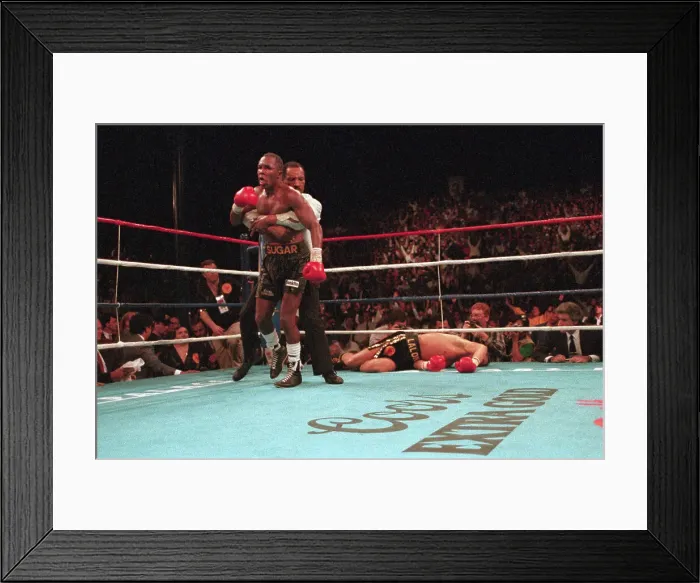Framed Print : Referee Restraining Sugar Ray Leonard Framed Print : Referee Restraining Sugar Ray Leonard