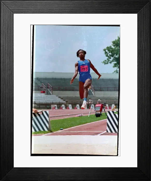 Framed Print : Jackie Joyner-Kersee Breaking Long Jump Record Framed Print : Jackie Joyner-Kersee Breaking Long Jump Record
