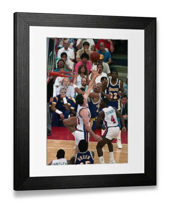 Framed Print : Lakers Abdul-Jabbar Shots Over Pistons Framed Print : Lakers Abdul-Jabbar Shots Over Pistons