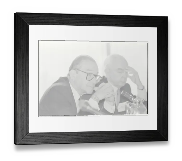 Framed Print : Federal Reserve Chairman Alan Greenspan and Banker at Press Conference Framed Print : Federal Reserve Chairman Alan Greenspan and Banker at Press Conference