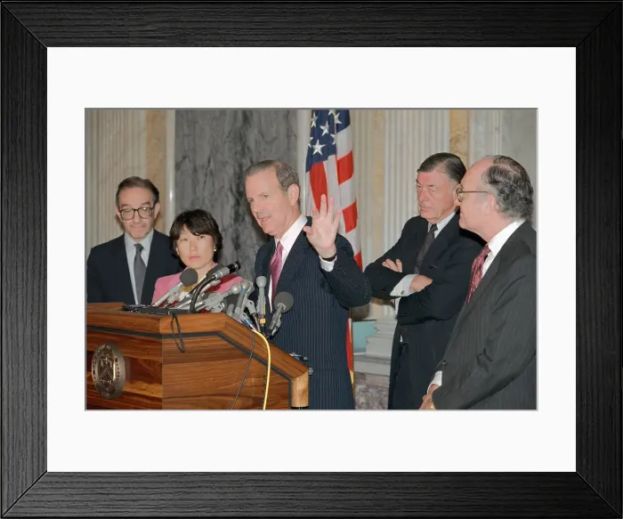 Framed Print : Allan Greenspan with Others Addressing Reporters Framed Print : Allan Greenspan with Others Addressing Reporters